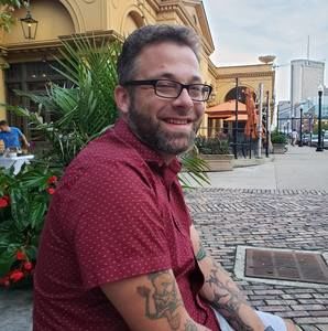 Meet your Posher, Corey